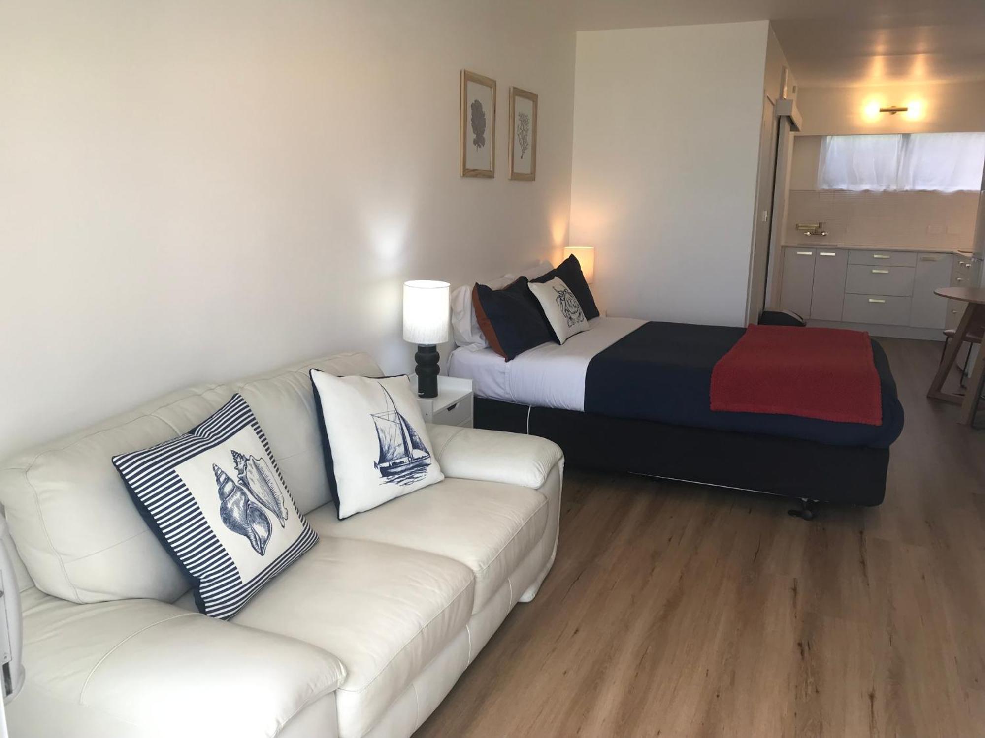 San Marino Motor Lodge Absolute Beachfront Coopers Beach Bagian luar foto