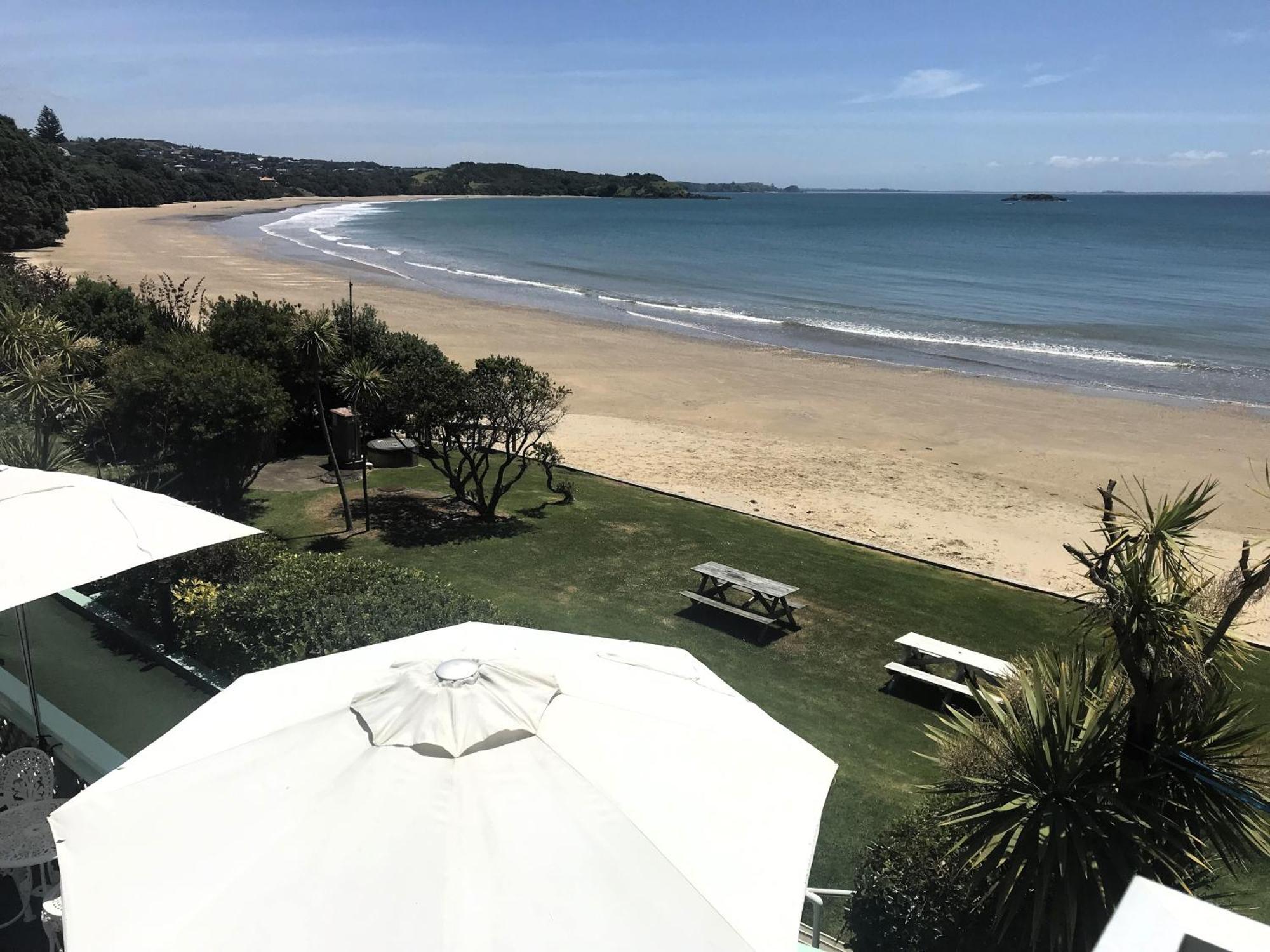 San Marino Motor Lodge Absolute Beachfront Coopers Beach Bagian luar foto