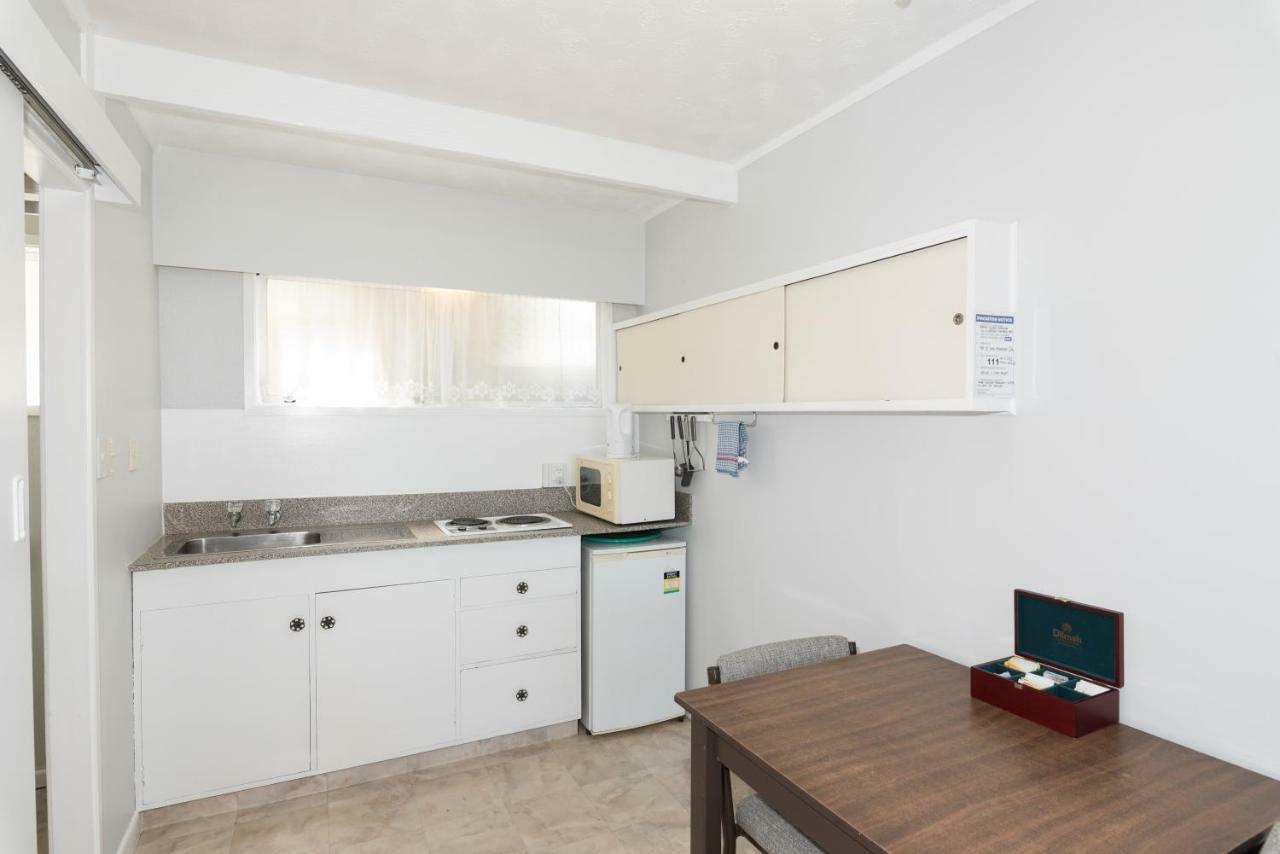 San Marino Motor Lodge Absolute Beachfront Coopers Beach Bagian luar foto